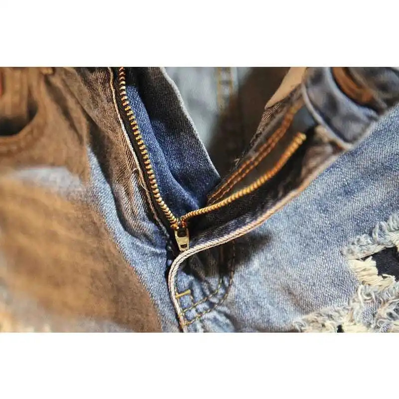 Mens Summer Jeans Fashion Streetwear Cowboy Patch Hole Mens Five Short Jeans Knee-length Casual Denim Shorts 241205