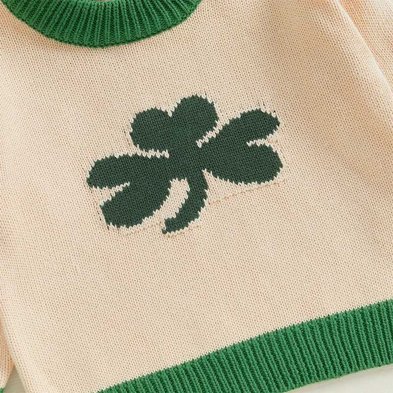 Baby St. Patricks Day skydiving green clover design warm crew neck sweater puller suitable for baby boys or girls W241205