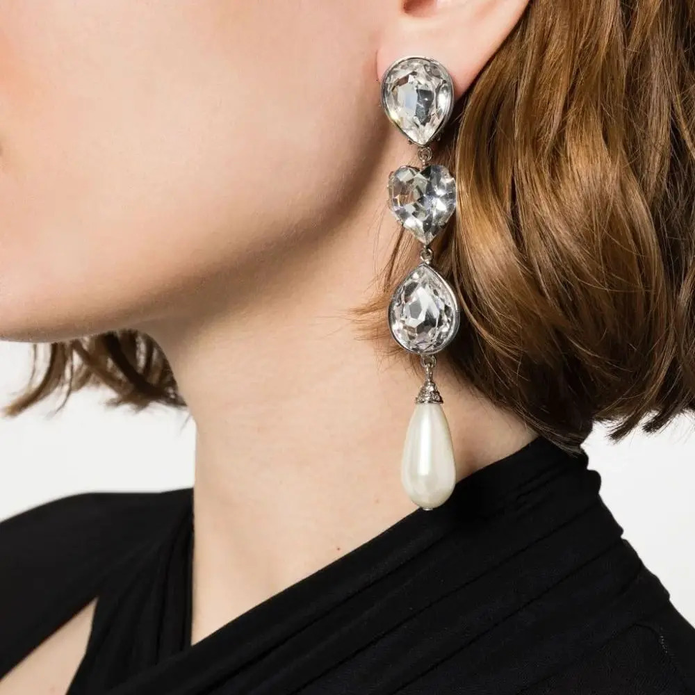 Fashion long pendant earrings crystal pearl heart-shaped earrings clip womens jewelry trend 241205