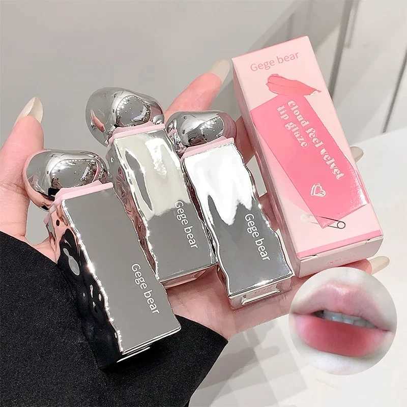Matte Velvet Lip Glaze Smooth Mist Liquid Lipstick Non-Stick Cup Nude Matte Rose Red Lip Gloss Korean Makeup Waterproof Lip TintXJ241205