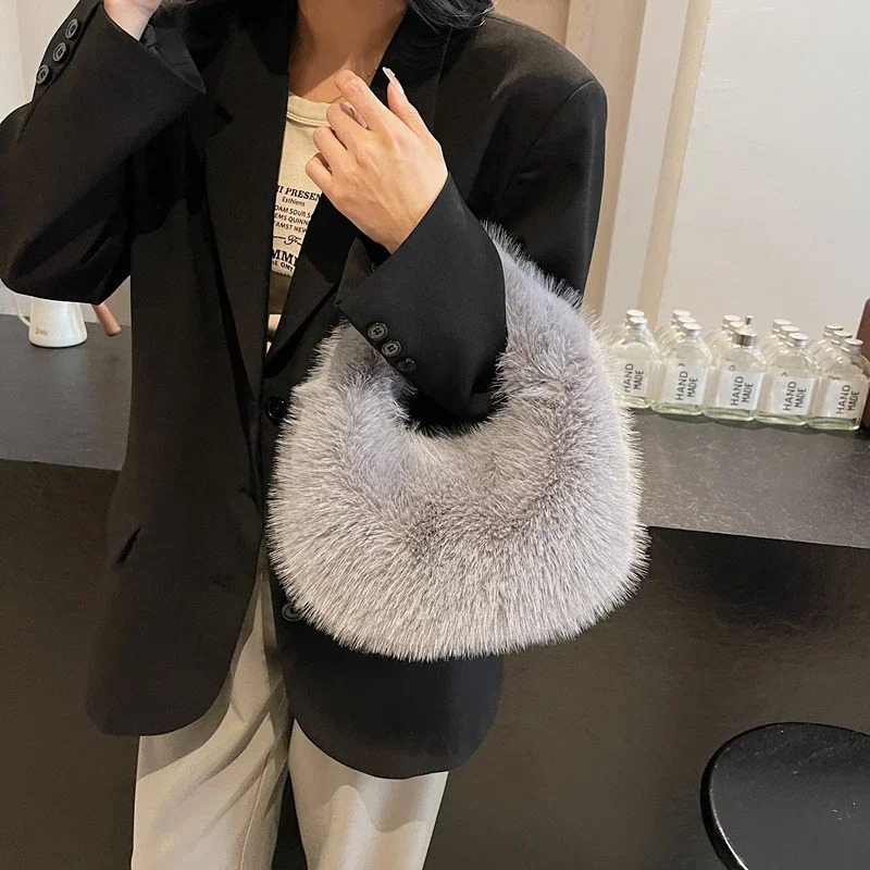 LEFTSIDE Cute Little Man Made Fur Shoulder Bag Suitable for Women 2024 Y2K Winter Korean Fashion comer Bag and Wallet Trend Warm Handbag 241205