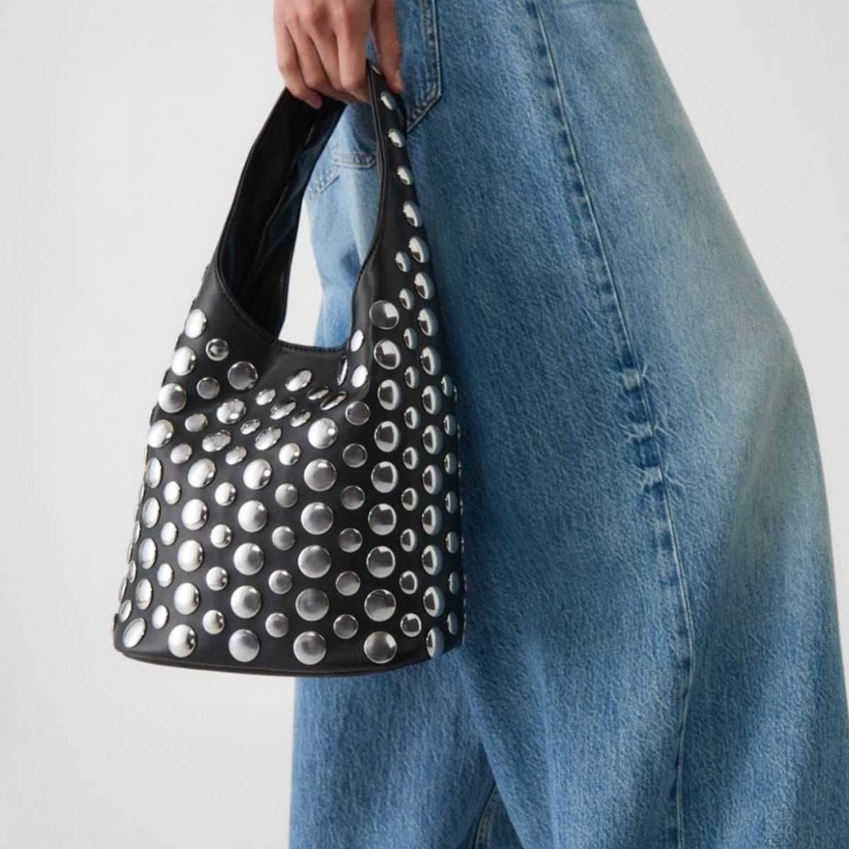 Fashionable women's bag autumn winter casual personality cool niche dot rivet underarm bag handbag 241215