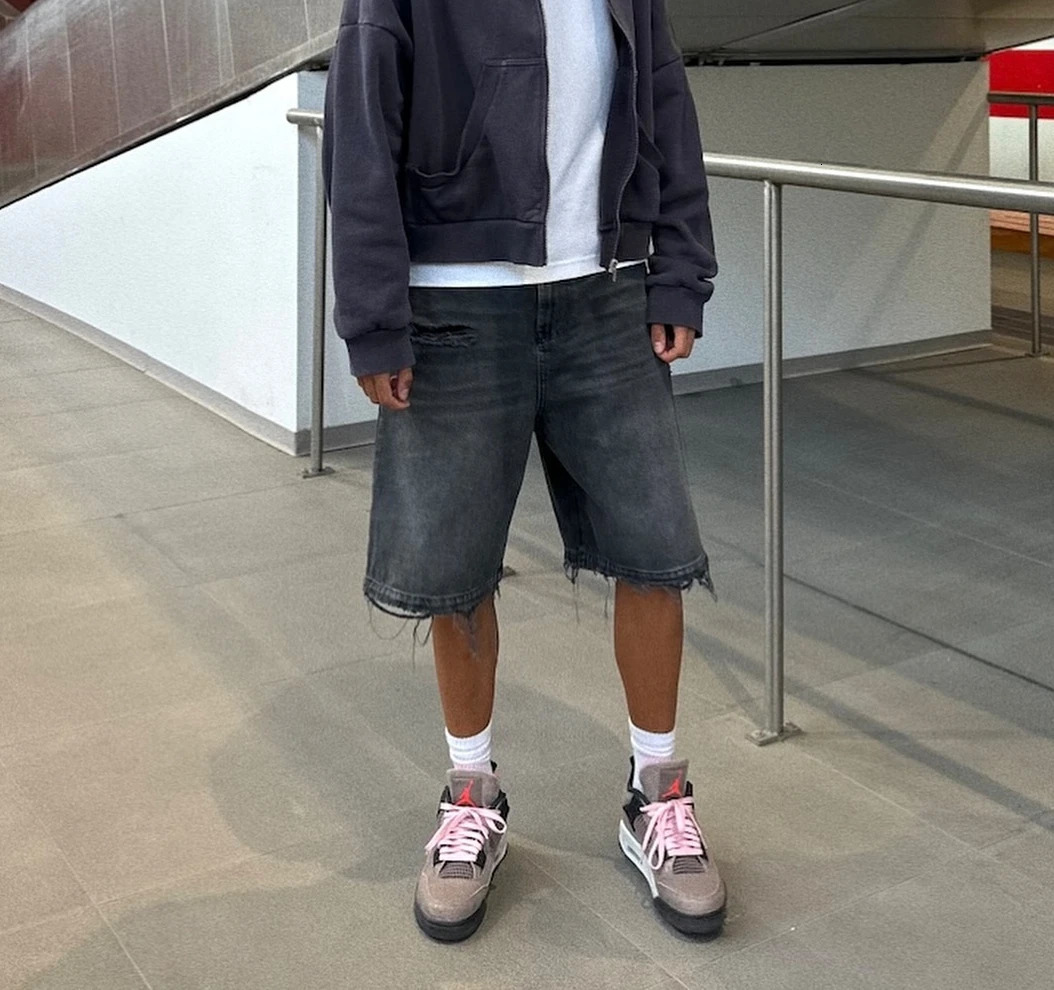 Y2k Black Punk Washed Baggy Work Shorts Men Women Fashion Hip Hop Ripped Hole Denim Shorts Vintage Raw Edge Jorts Streetwear 241204
