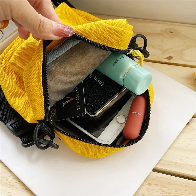 Womens Single Shoulder Bag Fashion Solid Color Casual Handbag Outdoor Daisy Canvas Zipper Crossbody Messenger 241204