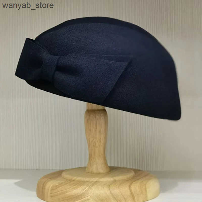 Cloches Retro style womens winter wool hat with bow decoration dress charming wool beret formal womens church hat new tilted hat L240910