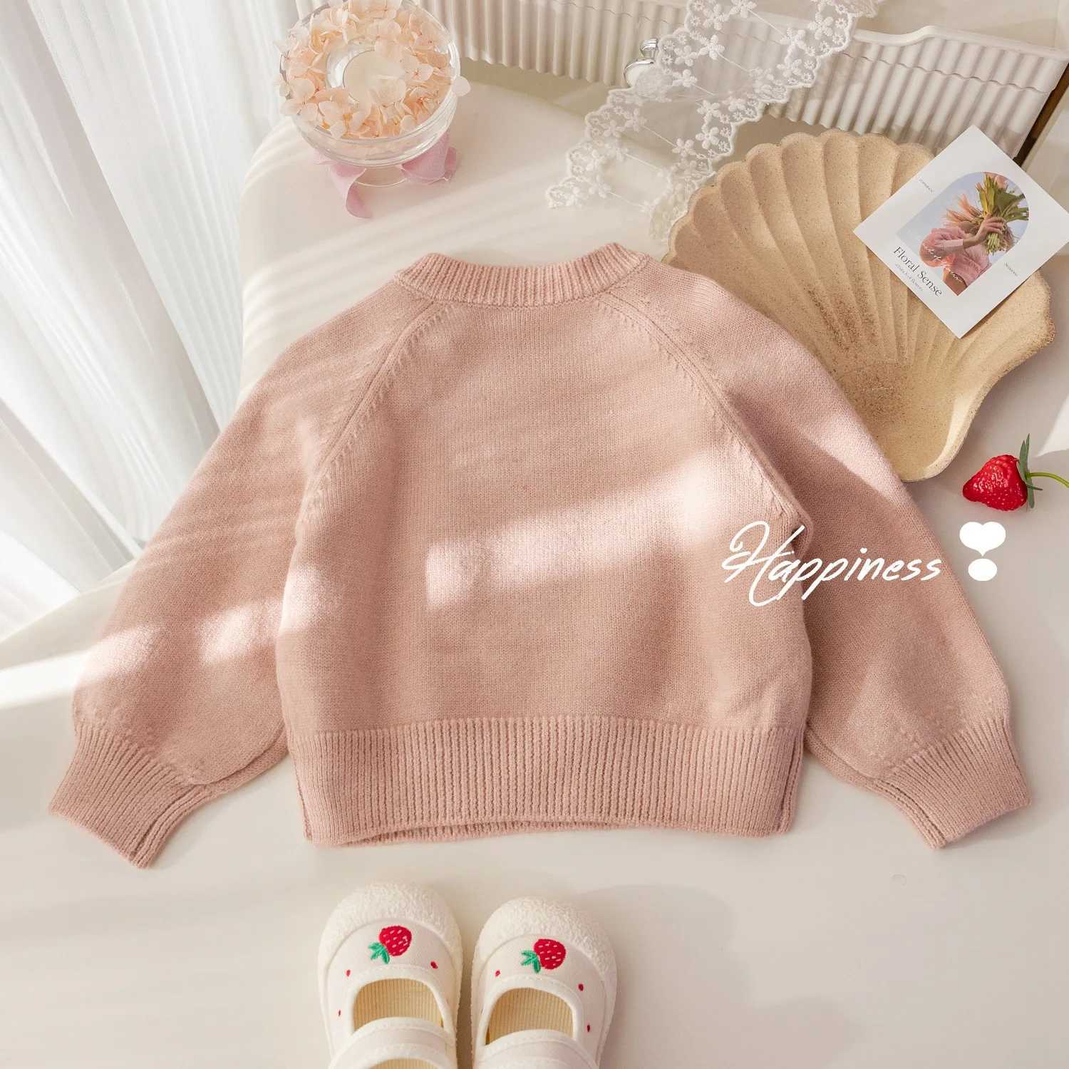 Autumn winter children sweaters rabbits embroidery children babies girls zippers sweet cotton knitting baby knitting W241205