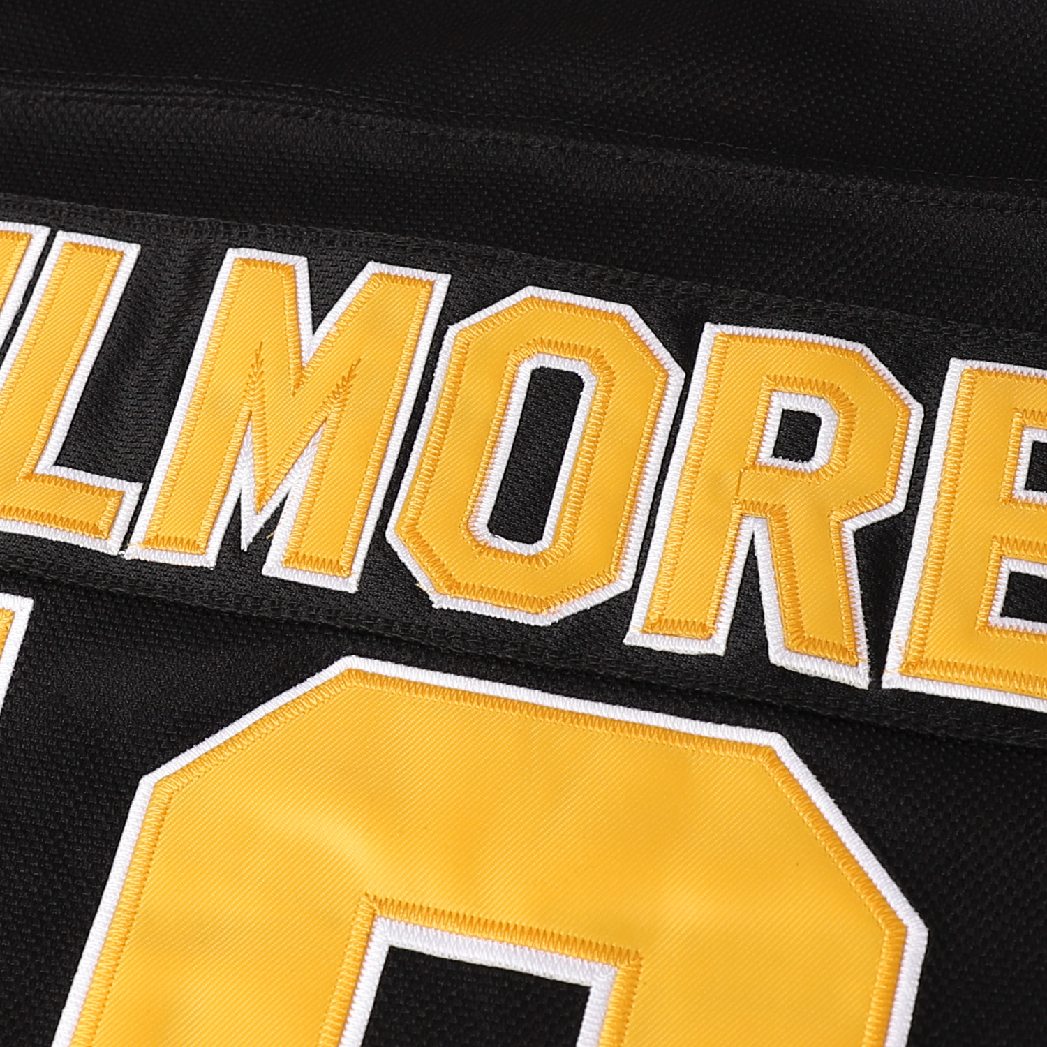 In stock 18 Happy Gilmore Hockey Jersey Adam Sandler 1996 Movie Jersey Gift Fast Shipping Embroidered Letter Number