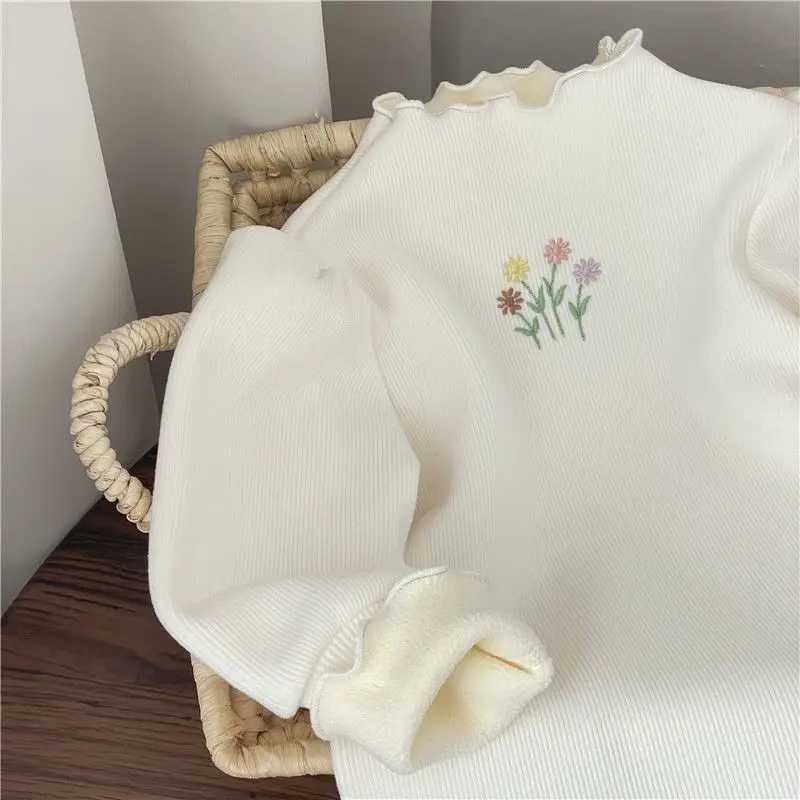 Baby Girl Winter Childrens Warm Thick Sweater Childrens Puff Sleeve Flower Embroidered Bottom Sweater 1-6 Years Casual Clothing W241205