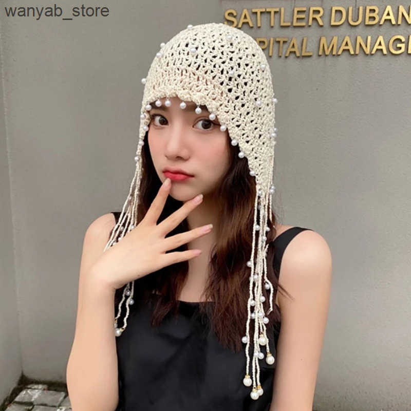 Cloches Handmade Beanie hat pearl decoration clock music festival simple with pearls L240910 L0910