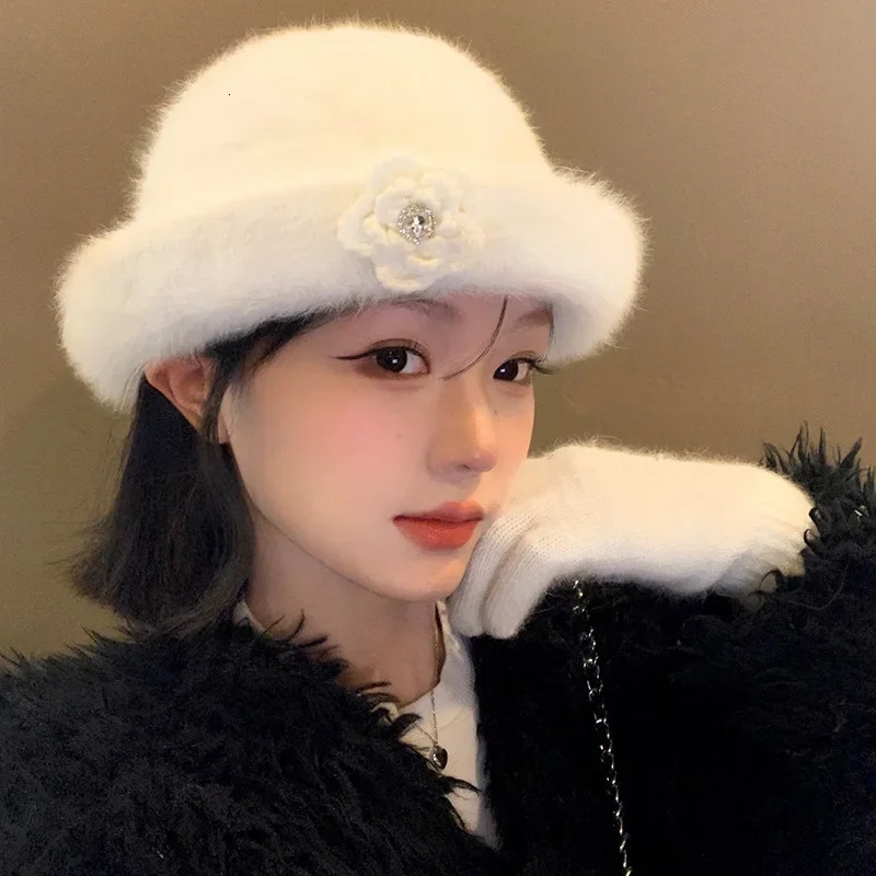 Korean Blog Rabbit Fur Flower Fishermans Hat Women Autumn Winter Curly Brim Hat Big Head Circle Panama Casquette 241205