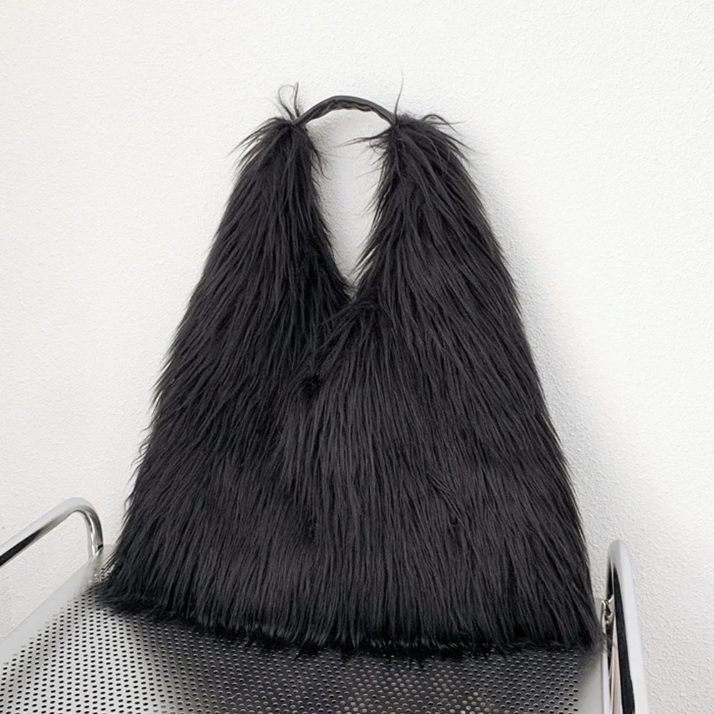 Fluffy Plush Womens Shoulder Bag Soft Artificial Fur Womens Bag Winter Fluffy Tramp er Shopping Bag 241205