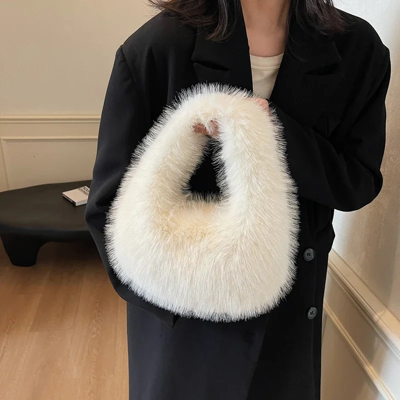 LEFTSIDE Cute Little Man Made Fur Shoulder Bag Suitable for Women 2024 Y2K Winter Korean Fashion comer Bag and Wallet Trend Warm Handbag 241205