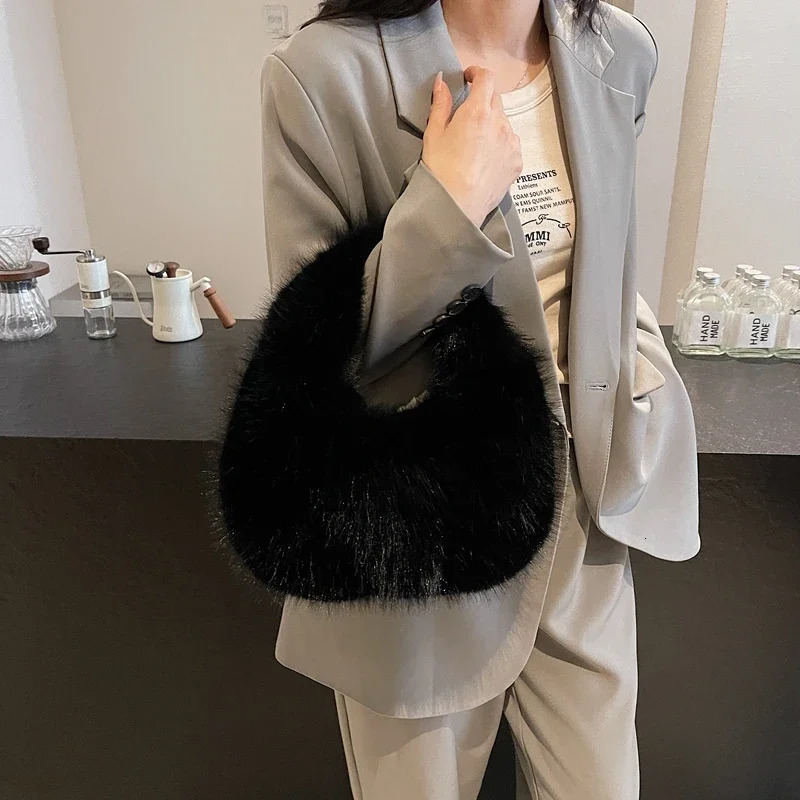 LEFTSIDE Cute Little Man Made Fur Shoulder Bag Suitable for Women 2024 Y2K Winter Korean Fashion comer Bag and Wallet Trend Warm Handbag 241205