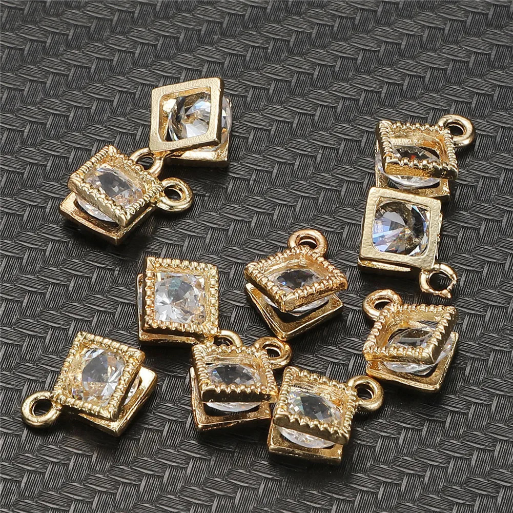 10PCSLots Shining Small Zircon Pendants Heart Crystal Charms for Jewelry DIY Making Accessories 241122