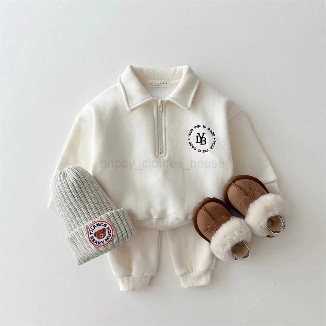 2024 Winter New Baby Long Sleeve Warm Clothes Set Infant Boy Fleece Sweatshirt + Pants 2pcs Suit Plus Velvet Toddler OutfitsXJ241205