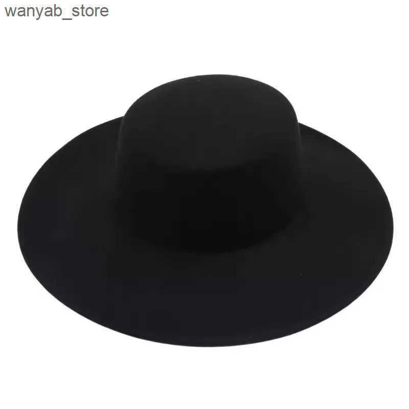 Cloches Autumn and winter flat top wool hat Big Brim Versatile Warm Windproof Felt hat Womens Jazz Hat French L240910