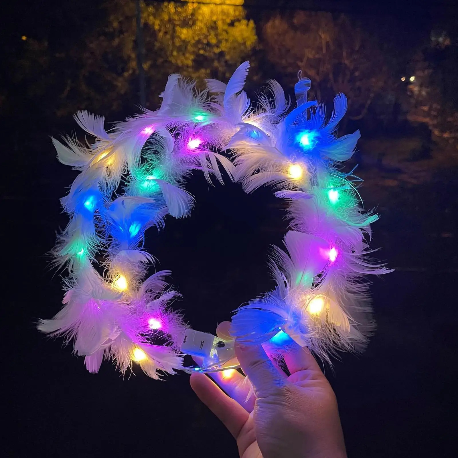 LED Feather Wreath Crown Headband Luminous LightUp Angel Halo Girls Wedding Christmas Party Headdress Gifts 241122