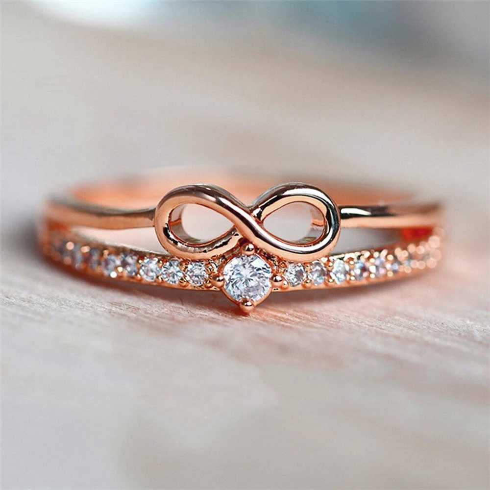 Huitan Chic Bow She Finger Ring Womens Unlimited Signature Cubic Zirconia Ring Fashion Fingers Accries Daily Party Jewelry W241205