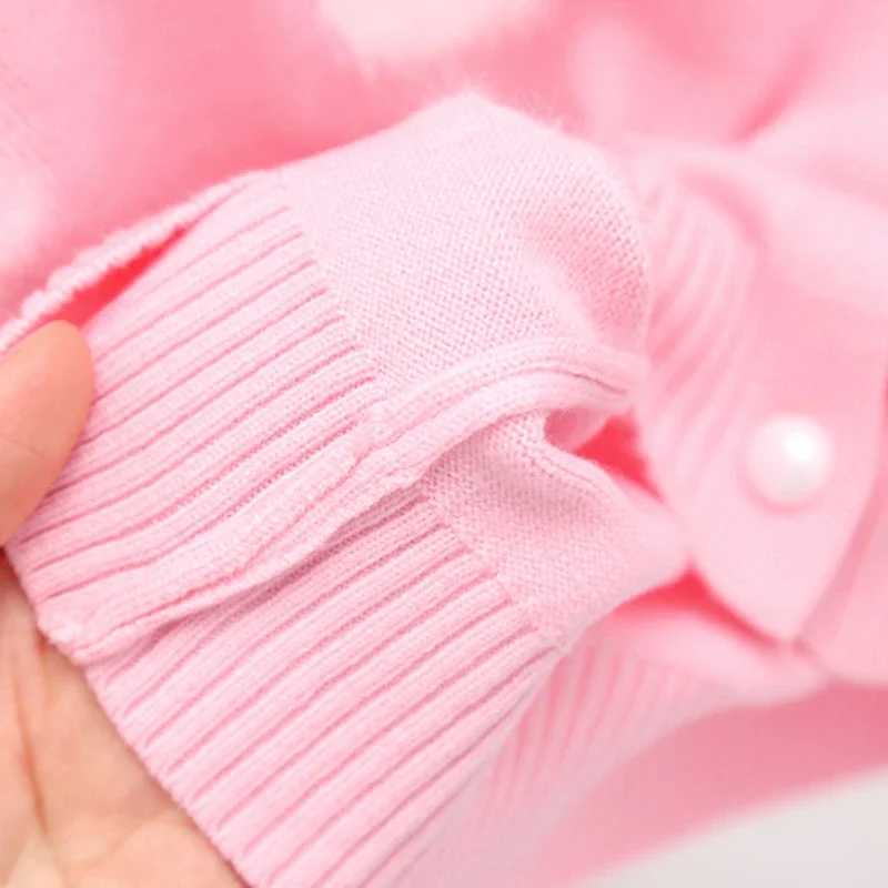 Clothing for childrens girls 2023 autumn mink love girl wool cardigan wool cute baby sweater for children aged 3 to 8 W241205