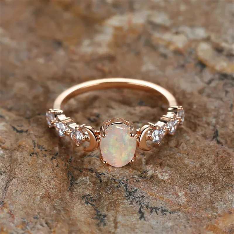 Huitan oval imitation opal ring womens romantic moon design wedding band Accories white/blue womens ring fashionable jewelry W241205
