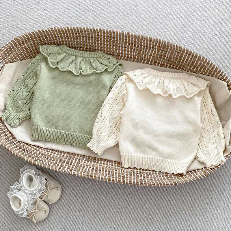 Baby newborn girl sweater cardigan wool sweater hollow flower pleated long sleeved girl top coat Korean girl dress autumn knitted jacket W241205