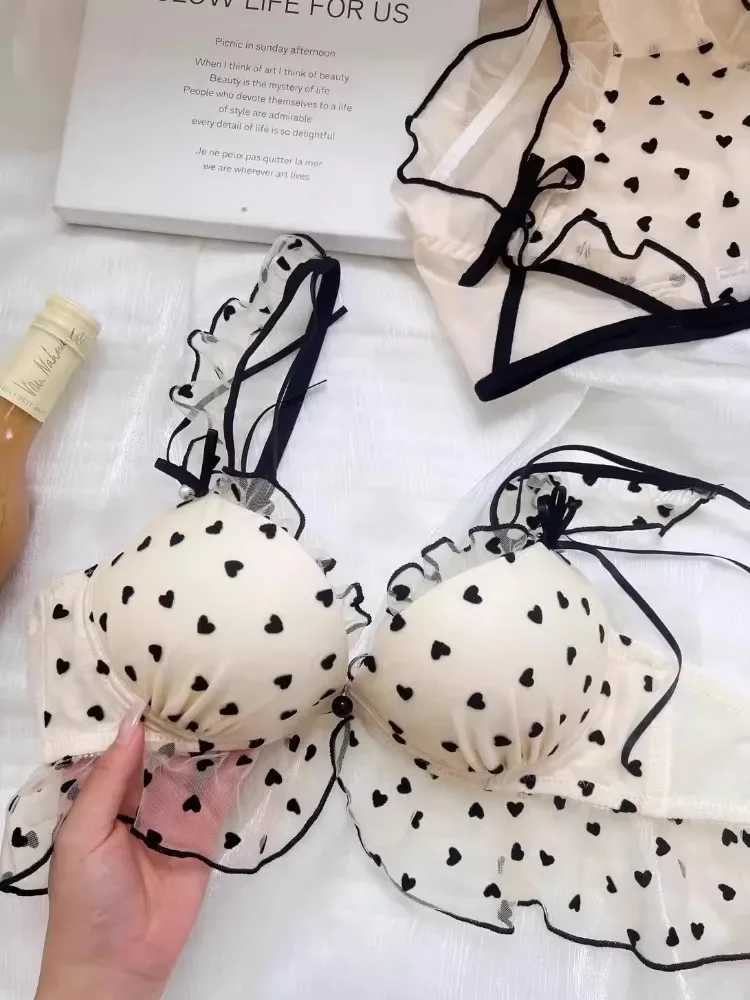 MOYISU Japanese Mesh No-wire lace Underwear set Womens small breasts gather sexy pure desire sweet bra cute braXJ241205