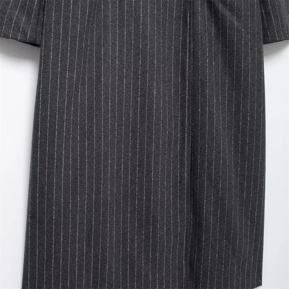 Autumn 2024 womens fashion leisure slim and versatile lapel pocket striped woolen long coat coat. 241204