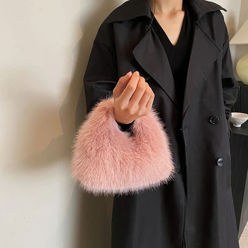2025S New free shipping designer bag Winter Fashion Plush Cute Soft Artificial Fur Small Hand Bag Womens Shoulder Cross Wallet Trend Bucket Handbag