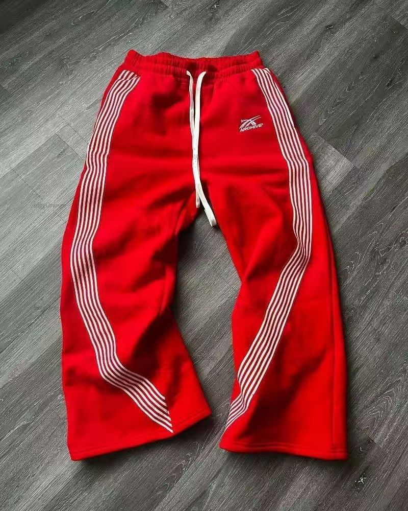 Men's new hot European and American fashion and leisure sports corduroy multi-bag overalls trousers.su5