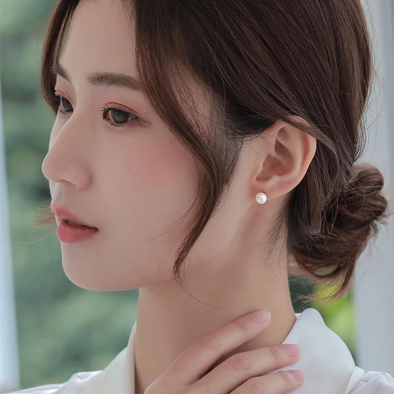 Real 18K gold natural freshwater pearl screw stud earrings pure AU750 gold earrings suitable for womens exquisite jewelry gifts 241205