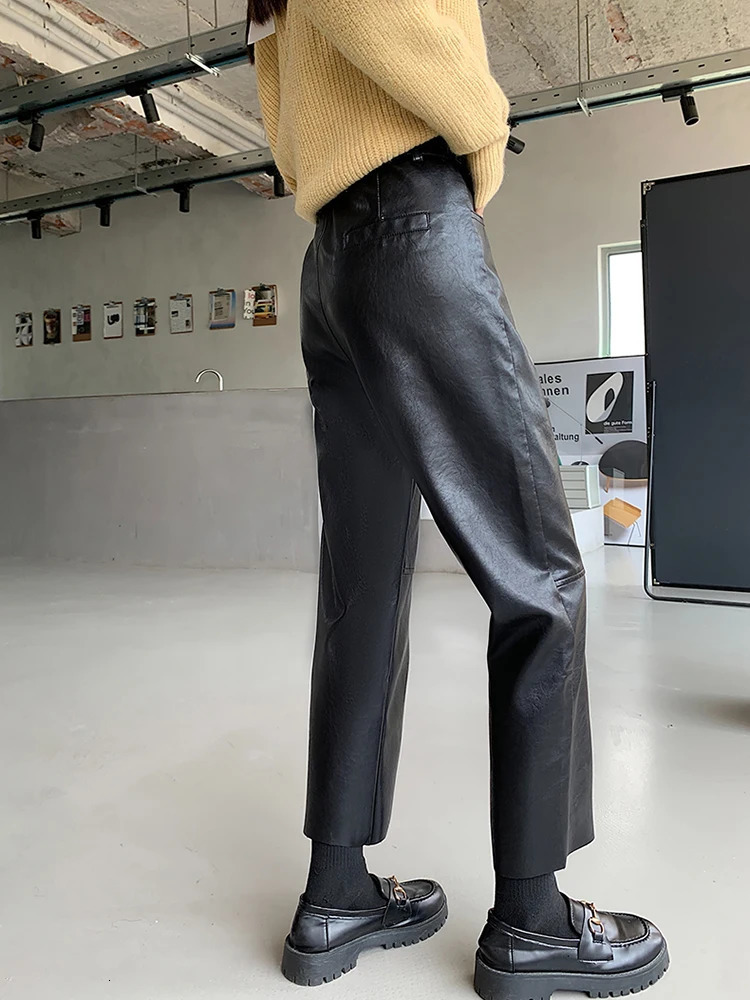 Autumn Winter Leather Pants Womens Korean Fashion High Elasticity Waist Red or Black Harem Trouthers Womens Pantalones 241202