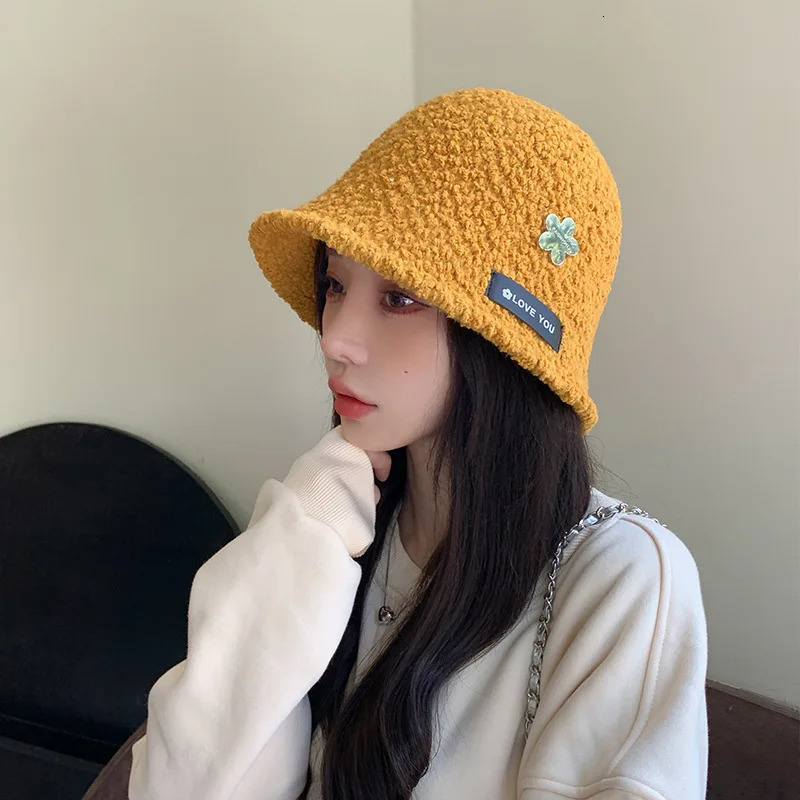 Autumn Winter Hat Metal Label Plush Fishermans Hat Warm Face Small Bucket Womens Outdoor Sports M513 241205