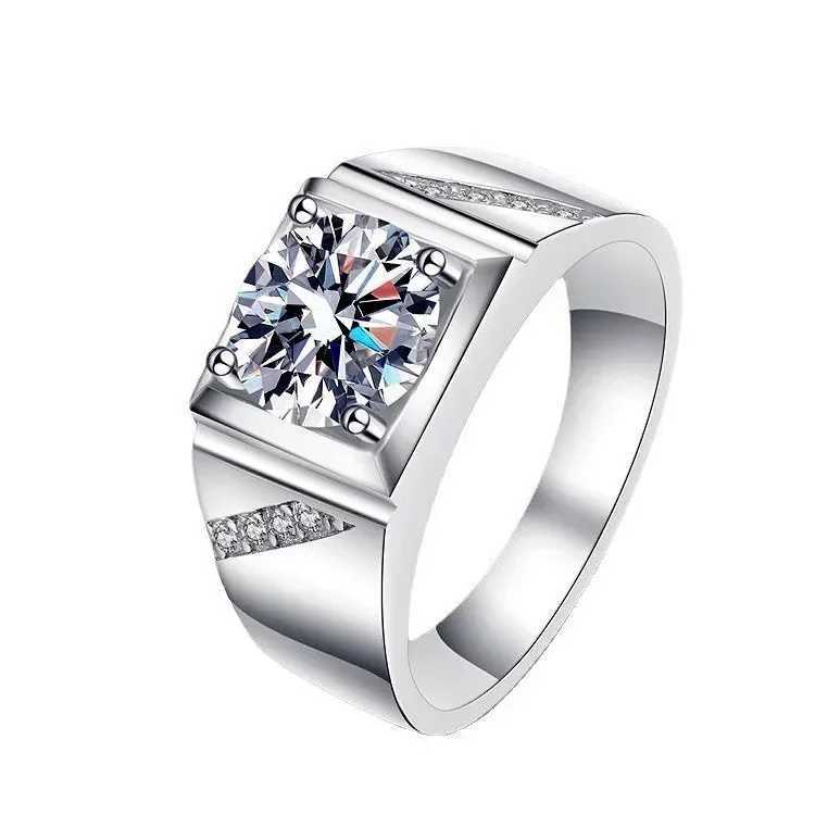 Classic 1 carat VVS1 D color silica mens wedding ring 18K white gold plated with% 925 sterling silver exquisite jewelry W241205