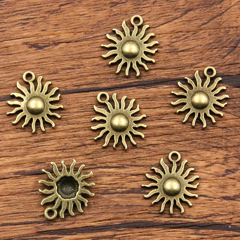 30Pcs 1517mm 2 Color Wholesale Small Sun Charms Nature Pendants Handmade Decoration Vintage For DIY Jewelry Making Findings 241122