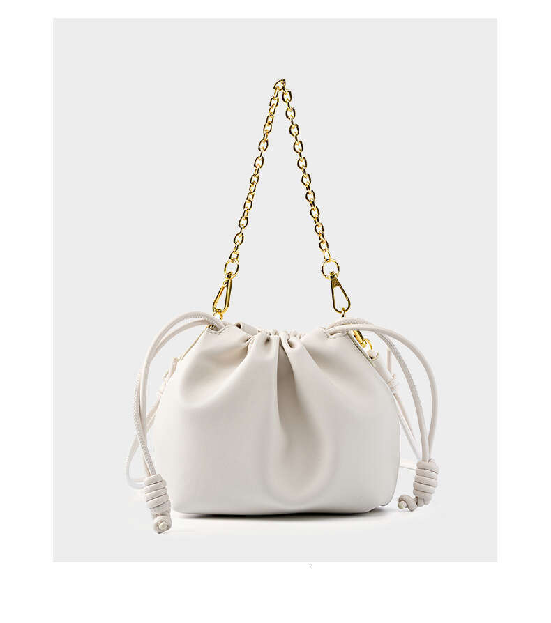 High Quality Genuine Leather Women's Chain Shoulder Cloud-Shaped Dumpg Clutch Purse Ruched Crossbody Bag For Women