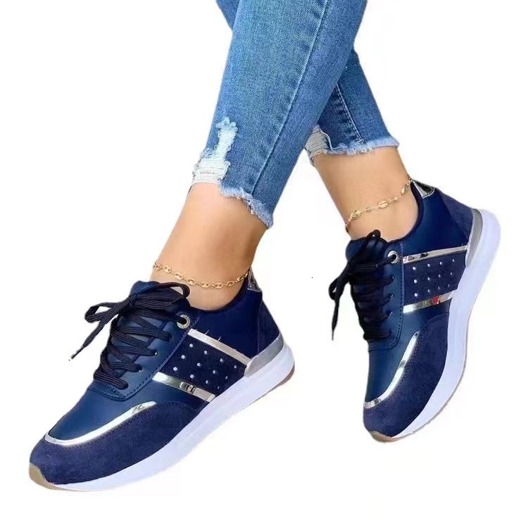 Designer outdoor shoes, European and American plus size sports and leisure shoes, new thick soled strap sports women's shoes, fashionable and ver