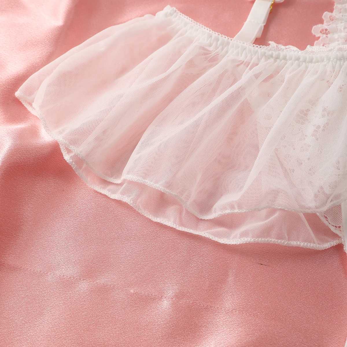 Sexy Crotchless Lingerie Women Lace Hollow Floral Bodysuit Exotic Pajamas Teddy Babydoll Dress Deep V Open Bra Underwear SetXJ241205