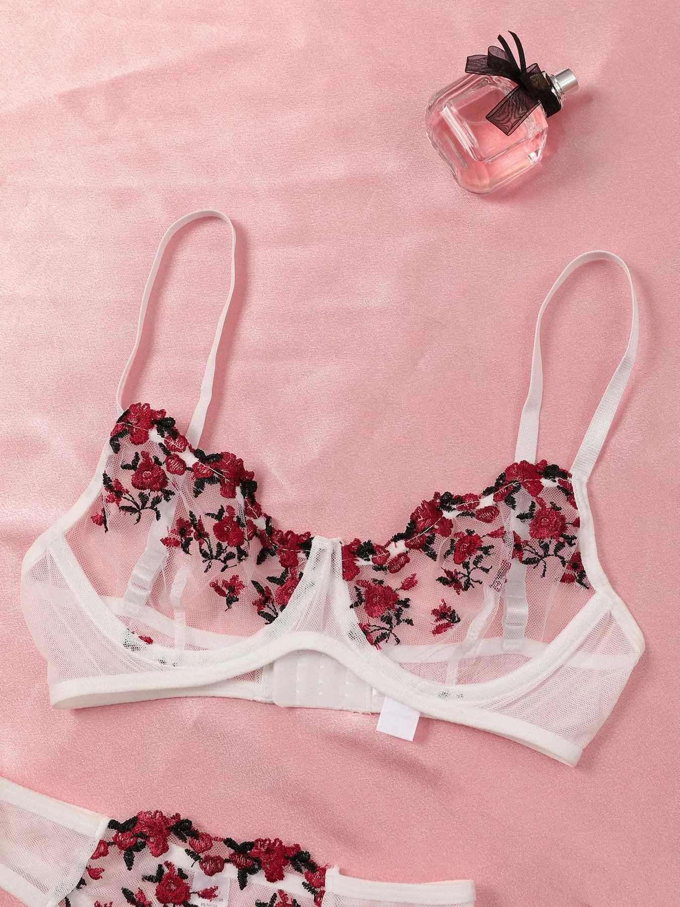 Sexy Lace Lingerie Push Up Lingerie Semi-Sheer Bra And Panty Sets Women Gathering Chest Underwear Embroidery Bralette SetXJ241205