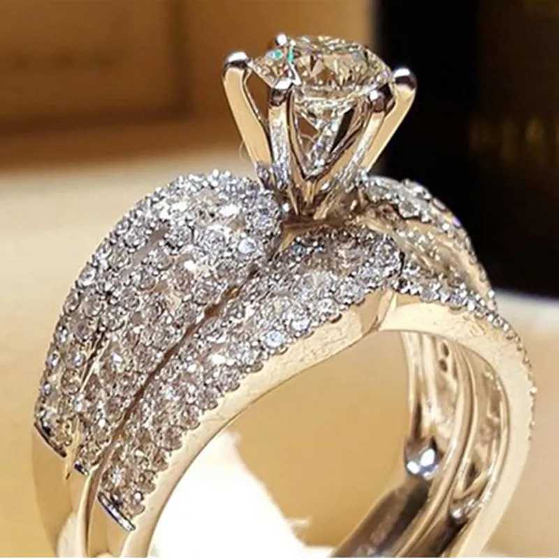 Huitan Classic Luxury 2Pcs Set Ring Womens Gold/Silver Double Wear Womens Finger Ring Wedding Ring Jewelry Hot W241205