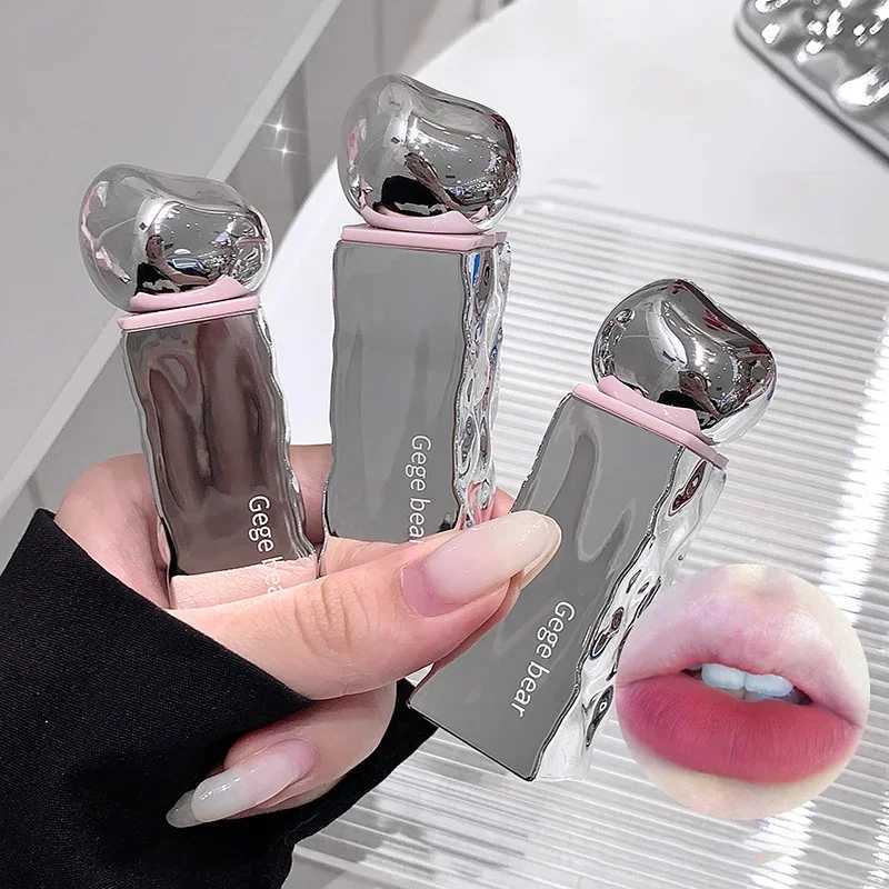 Matte Velvet Lip Glaze Smooth Mist Liquid Lipstick Non-Stick Cup Nude Matte Rose Red Lip Gloss Korean Makeup Waterproof Lip TintXJ241205