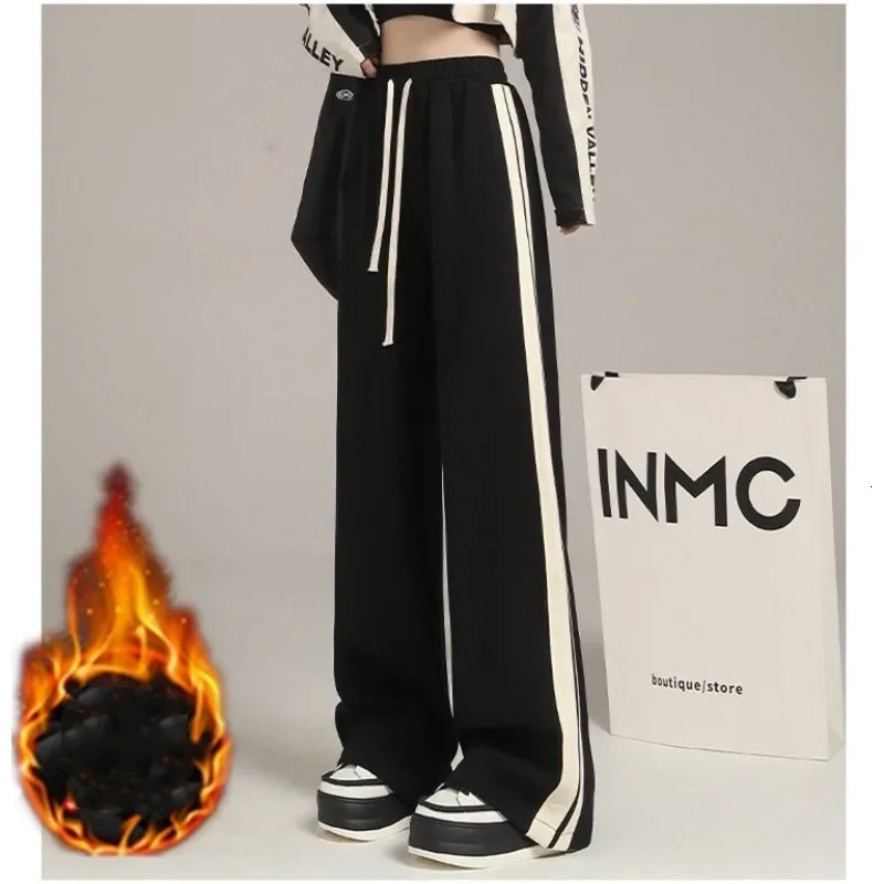 Womens casual wide leg pants autumn and winter style plush thick side striped loose fit suitable for black casual floor mop Trouser trend 241202