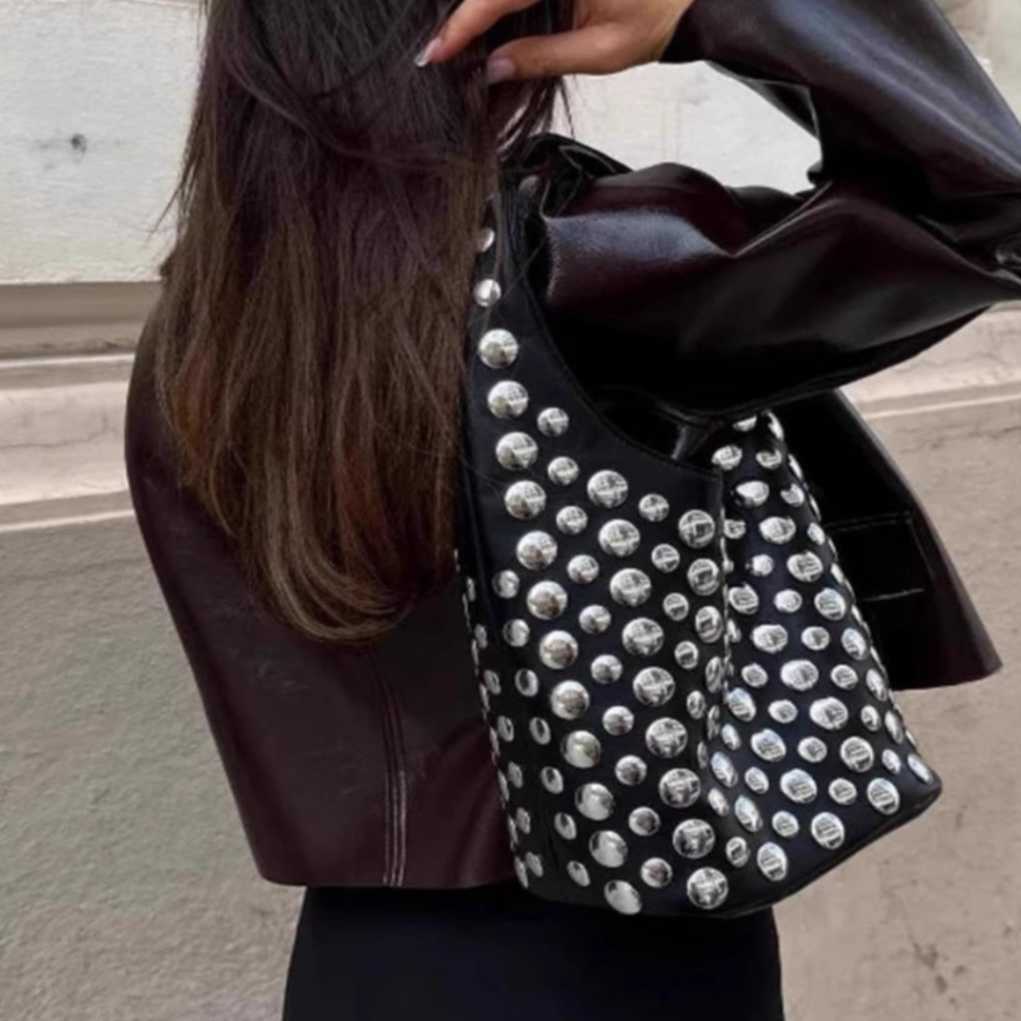 Fashionable women's bag autumn winter casual personality cool niche dot rivet underarm bag handbag 241215