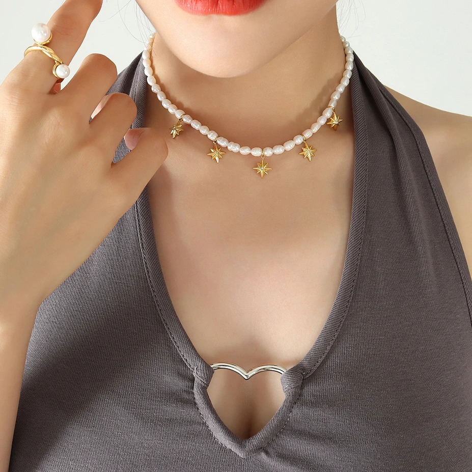 Elegant freshwater pearl necklace suitable for women star shaped pendant stainless steel waterproof charming jewelry 241205