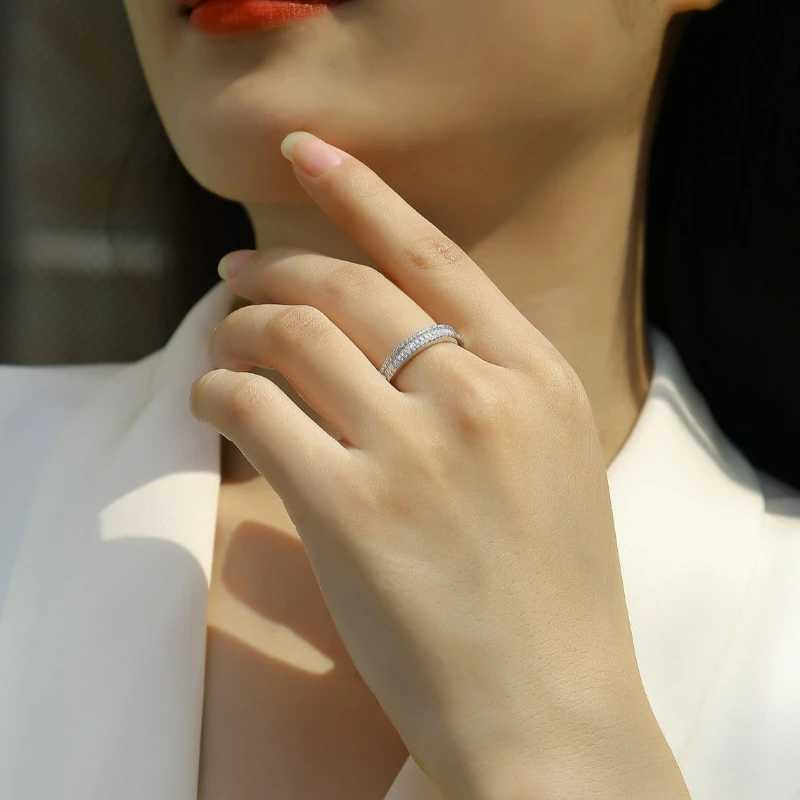 S925 Silver Ring All Mo Silica Platinum Engagement Wedding Ring Womens Exquisite Jewelry W241205