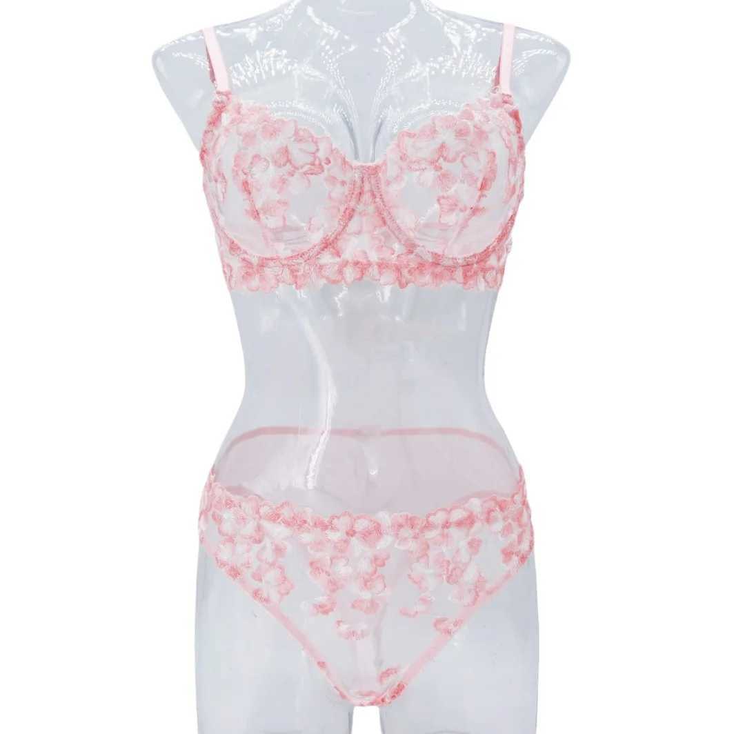 Autumn Winter French Embroidery Perspective Lingerie Set Sexy Womens Sweet Multicolor Girl Feeling See Though UnderwearXJ241205