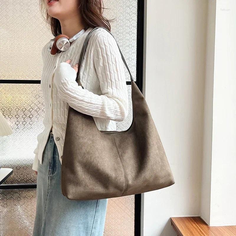 Designer Handbag Largcapacity Zipper Casual Suede Women's Shoulder Bag 2025 Simple Free delivery And Fashionable Sewing Thread Multi-functional L