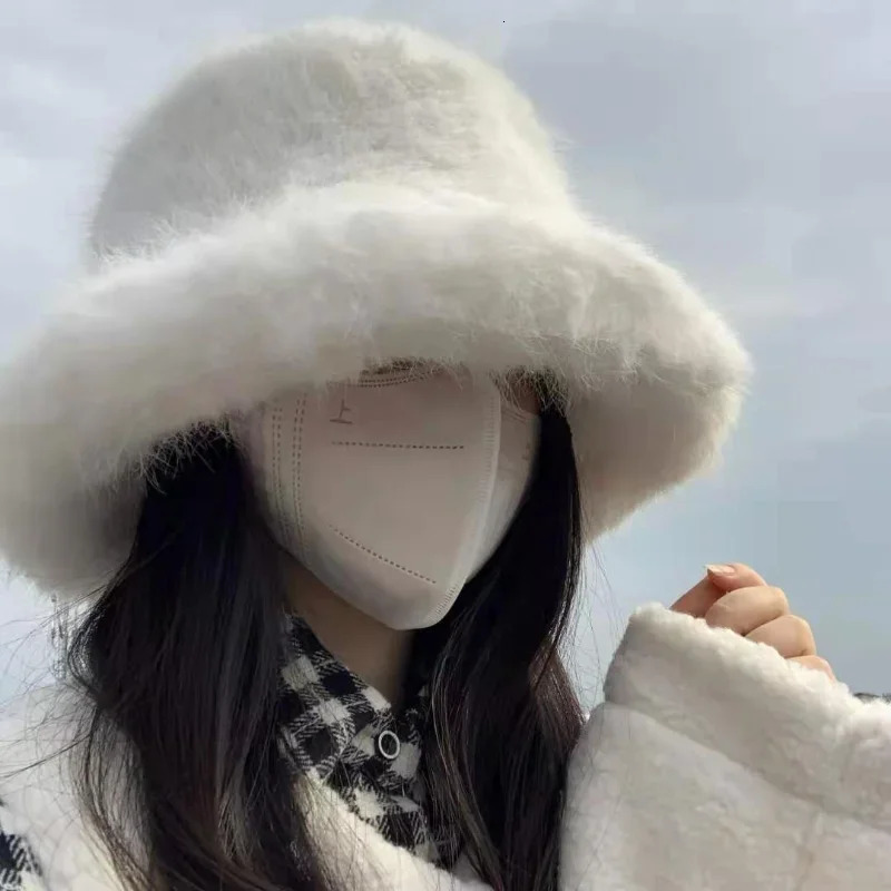 Korean style Kawaii white fluffy winter hat Harajuku womens clothing Emo aesthetic warm winter bucket hat Y2k accessories Kpop 241205