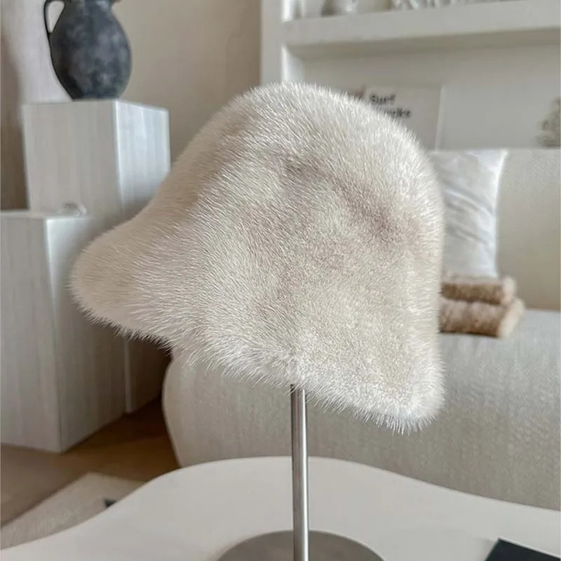 Customized winter mink fisherman thick hat for women warm and fluffy bucket hat 241205
