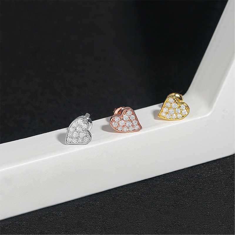 New product INSs sier in D color VVS moissanite full set male and female earrings