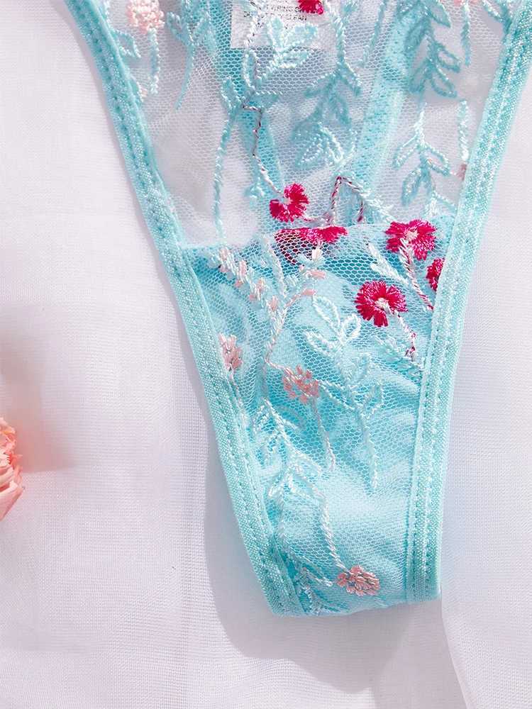 Sexy Lingerie Woman Fancy Embroidery Underwear Set Seamless Bra Babydoll Intimate Sexy Woman Mesh Underwear See Through LingerieXJ241205